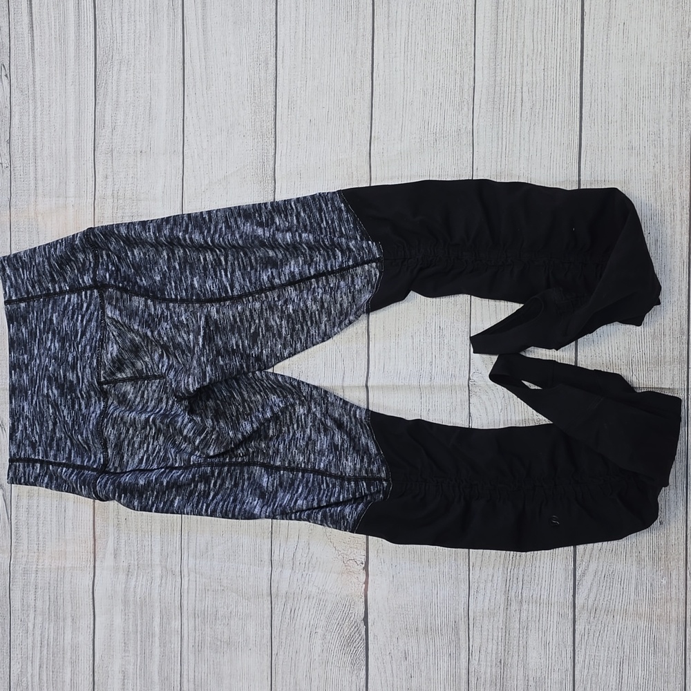 EUC 💎 Lululemon Wunder Under Pant *StirrupDramatic Static White Black/Black SZ6 - Picture 9 of 9
